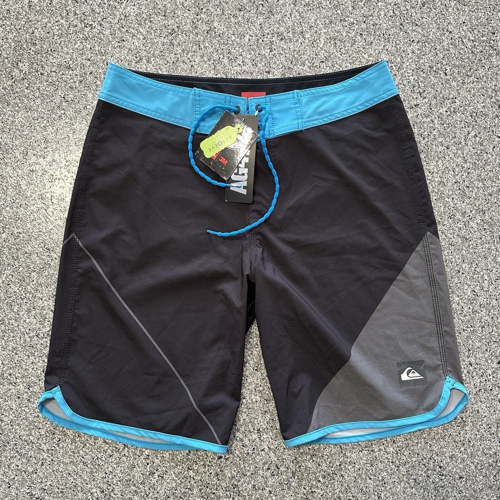 Quiksilver AG47 Boardshorts Mens 31x20 Black Blue Swim Shorts Trunks Stretch 3M